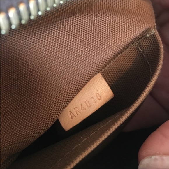 Authentic Louis Vuitton Tivoli Pm tote bag - Picture 5 of 8